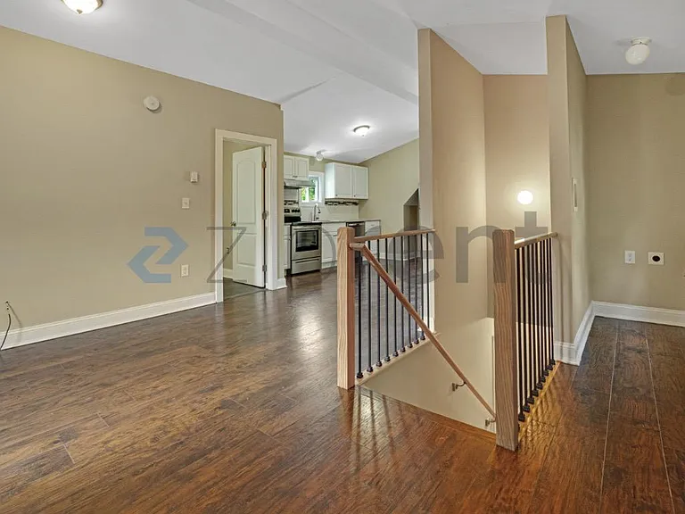23 Rufus St #2 — Photo 7