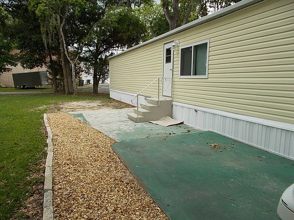 2nd image of 146 Acapulco Ln