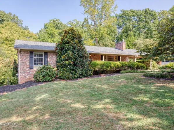 213 Beechwood Dr, Knoxville, TN 37920