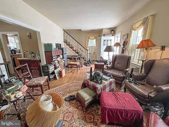 5th image of 109 Cleveland Ave