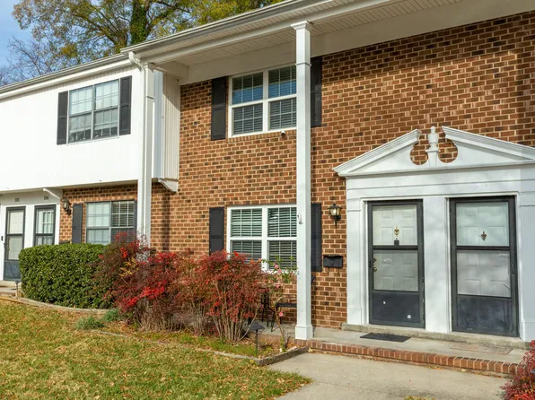 1002 Willow Dr APT 107, Chapel Hill, NC 27514