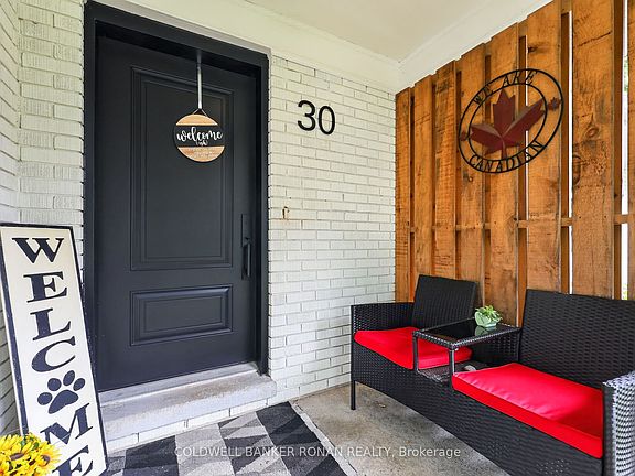 5th image of 30 King St N