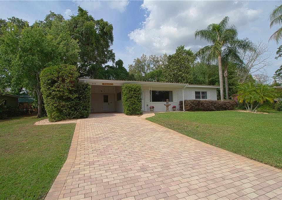 1st image of 849 N Waterview Dr