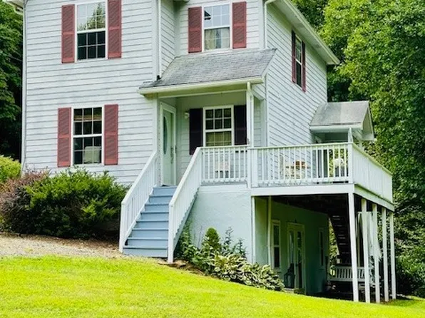 131 Carl V Lane, Warrensville, NC 28693