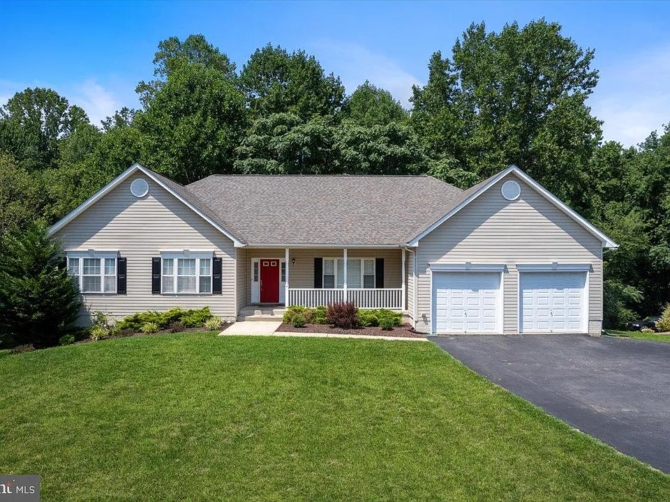 170 Coventry Ct