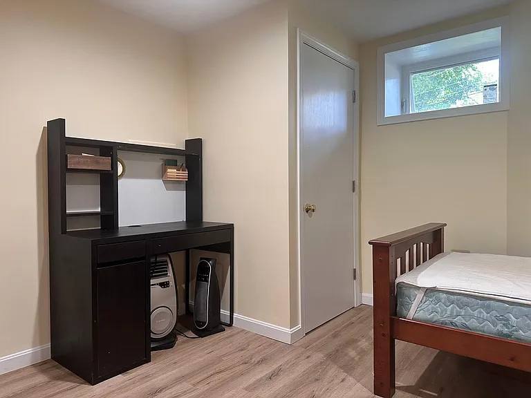 48 Forest St #2 — Photo 9