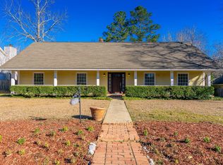 105 Manchester Rd, Hattiesburg, MS 39402