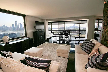 Sold by Hudson View Realty LLC