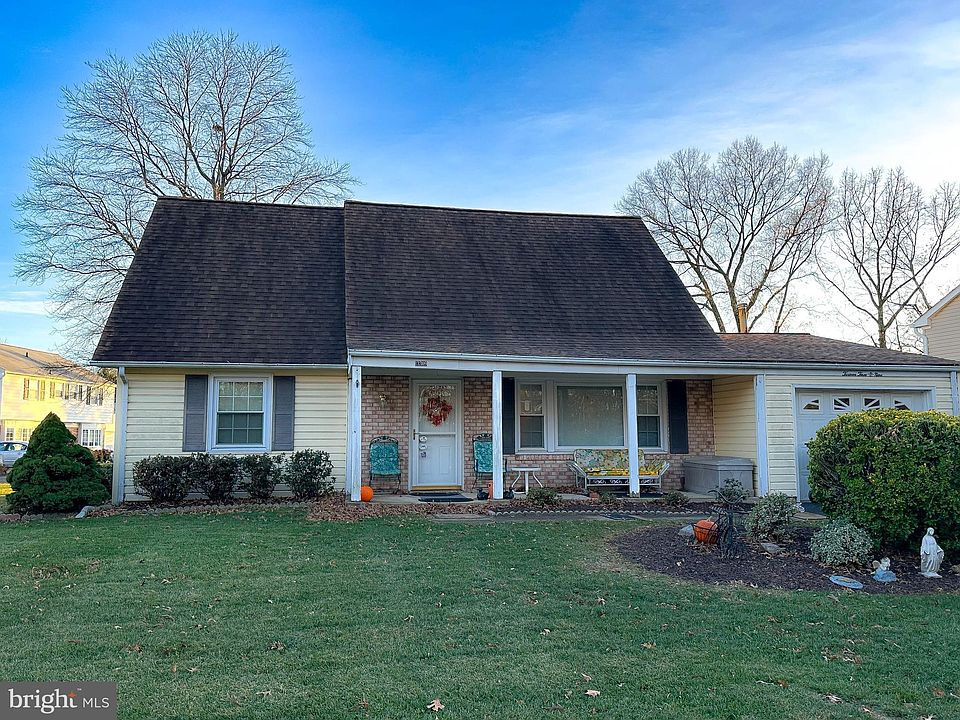 1st image of 13309 Melville Ln