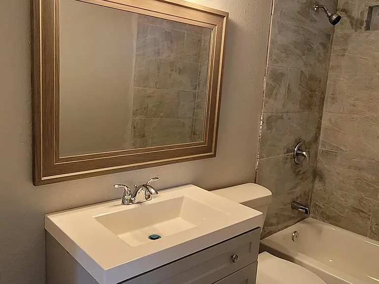3325 Lasses Blvd — Photo 11