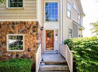 60 S Shore Dr, South Amboy, NJ 08879