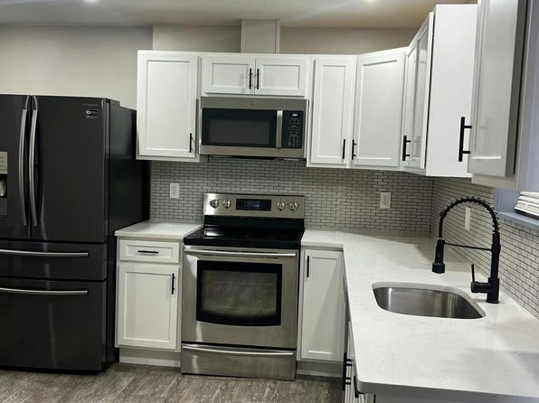 910 Lancaster Ave REAR 1R