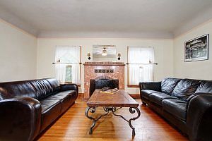 5th image of 2352 Las Colinas Ave