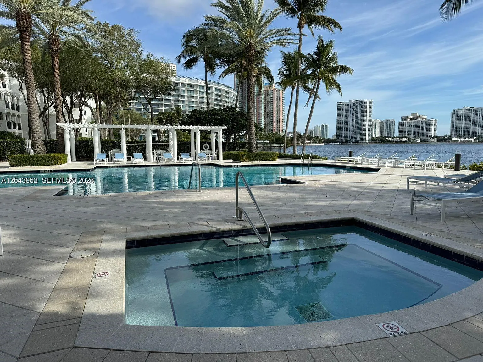 Village By The Bay Condo — Photo 2