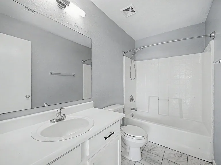 14718 N 154th Ln — Photo 19