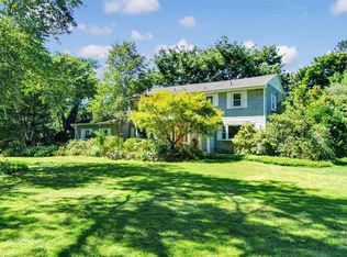 3 Wyndefield Ct, Huntington, NY 11743