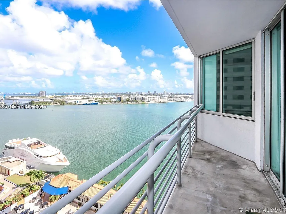 335 S Biscayne Blvd #2506
