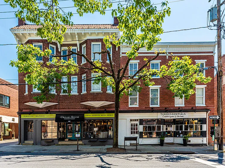 100 & 102 East Patrick St.