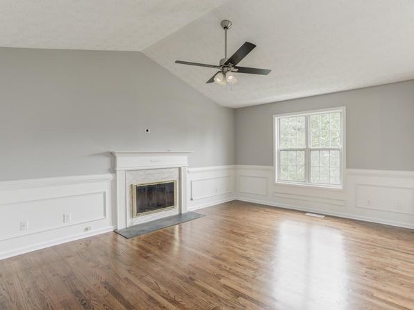 4943 Lighthouse Pointe, Acworth, GA 30101