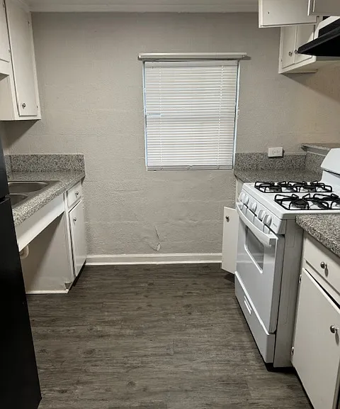 22 Walker St #22 — Photo 6