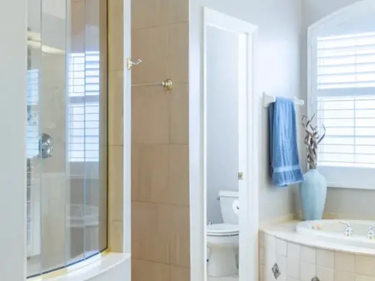 419 Bird Key Dr — Photo 8
