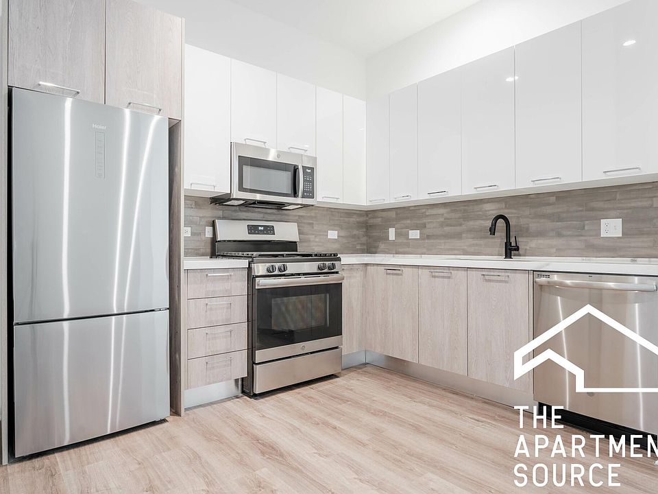 1st image of 2550 S Wabash Ave #406F