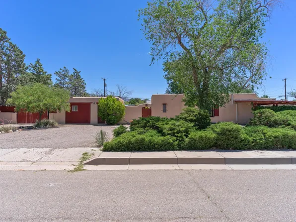 602 Mesilla St NE, Albuquerque, NM 87108