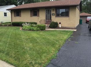 2101 Dartmoor Dr, Joliet, IL 60435