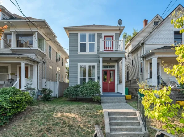 606 NE Tillamook St, Portland, OR 97212