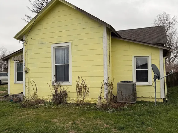 10941 N County Road 1050 E, Hope, IN 47246