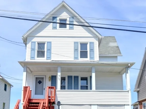 15 W Munson Ave, Dover Town, NJ 07801