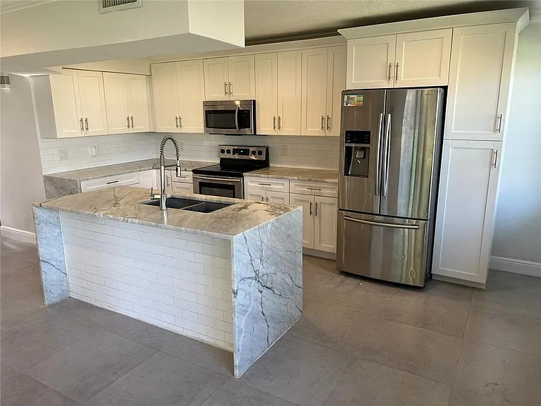9015 W Sunrise Blvd — Photo 5