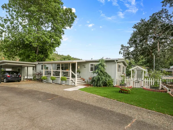7 Brophy Way Unit 23, Shady Cove, OR 97539