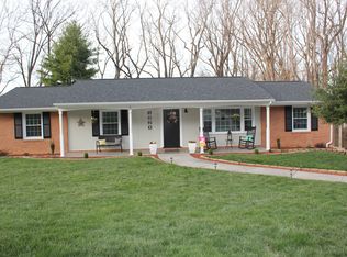 1924 Brookfield Dr, Roanoke, VA 24018