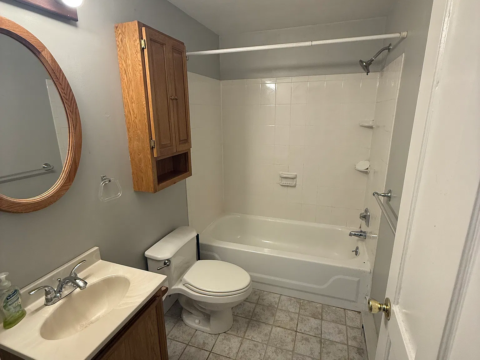 1 bed, 700 sqft, $1,400 — Photo 2