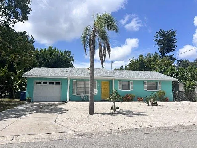 2 bed, 2.0 bath, 1203 sqft, $2,300 — Photo 2