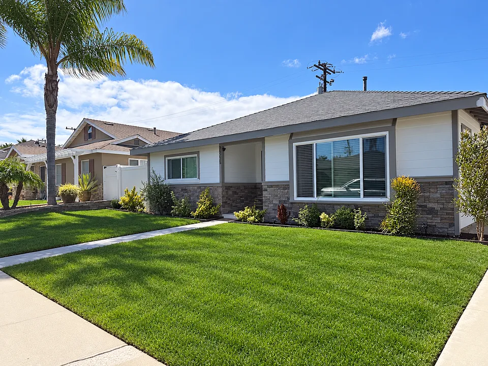25223 Weston Rd