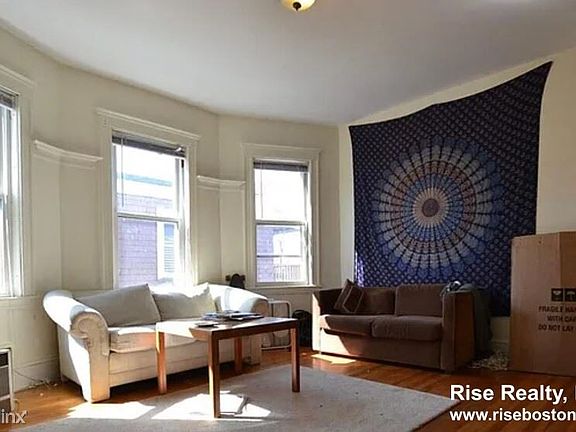 44 Easton St. #3 Boston (Allston) Unit Photo 1