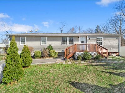 27 Buckskin Lane, Selden, NY, 11784