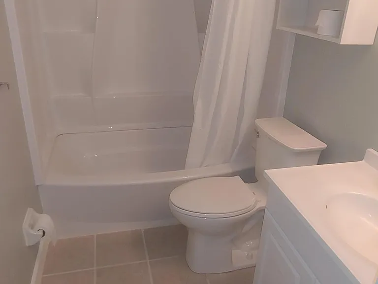 4556 Winding Brook Dr — Photo 10