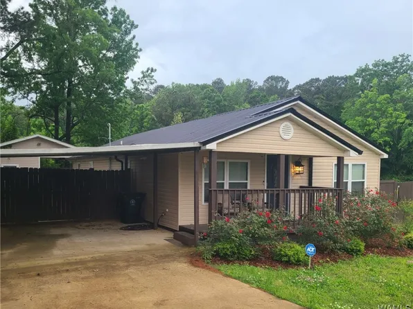 4517 5th St, Northport, AL 35476