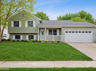 3701 W Drake Ct, McHenry, IL