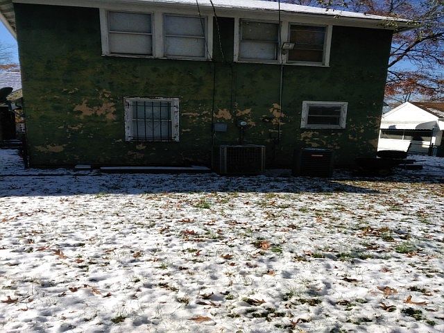 2nd image of 6411 S Benton Ave