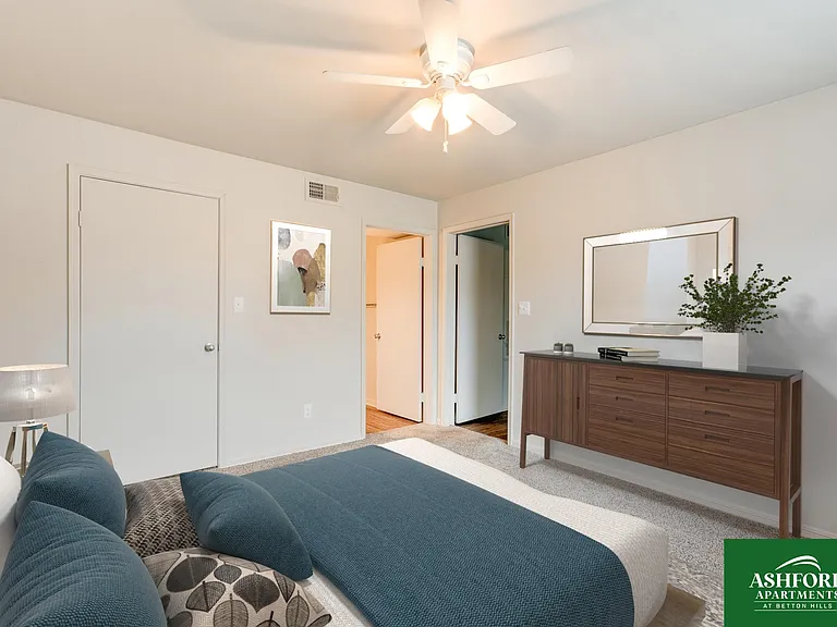 Ashford Apartments at Betton Hills — Photo 24