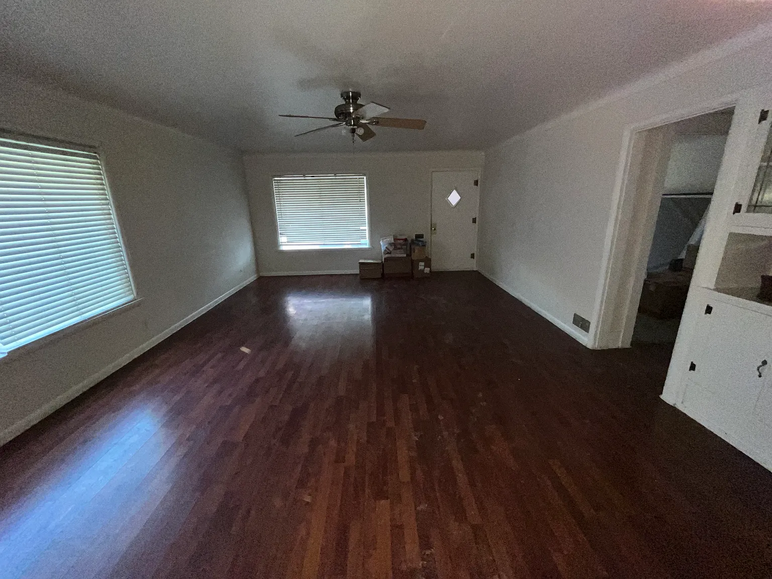 2 bed, 1200 sqft, $1,200 — Photo 3