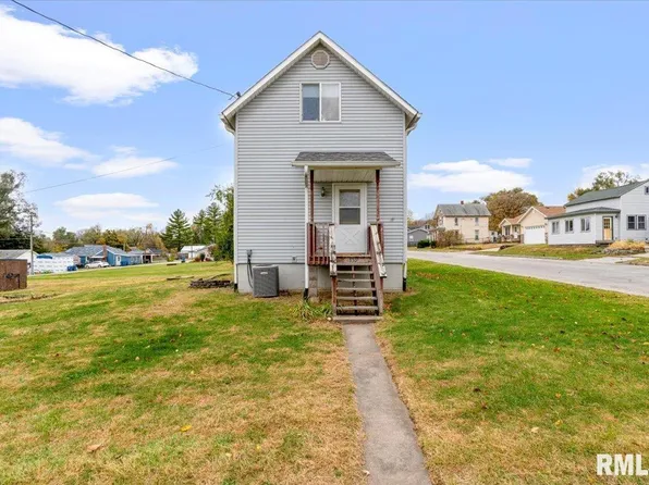 330 Hacker St, Buffalo, IA 52728