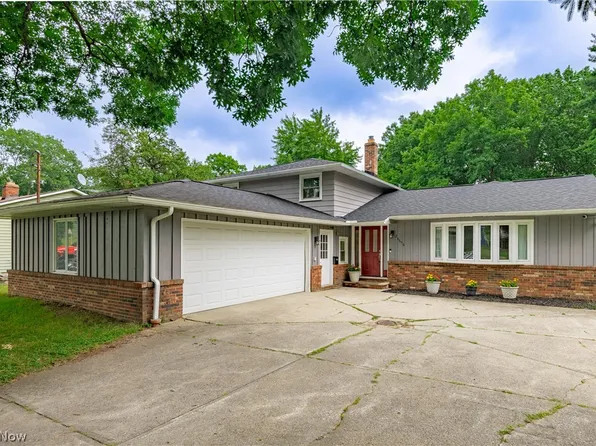 24656 Chardon Rd, Richmond Heights, OH 44143