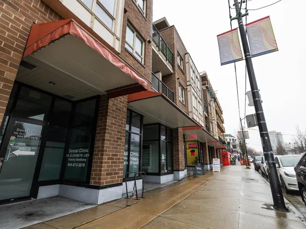 1239 Kingsway #312, Vancouver, BC V5V 3E2