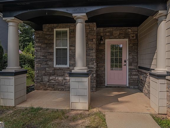 2nd image of 15 Nolen Dr