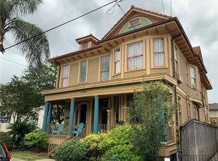 3900 Prytania St APT D, New Orleans, LA 70115